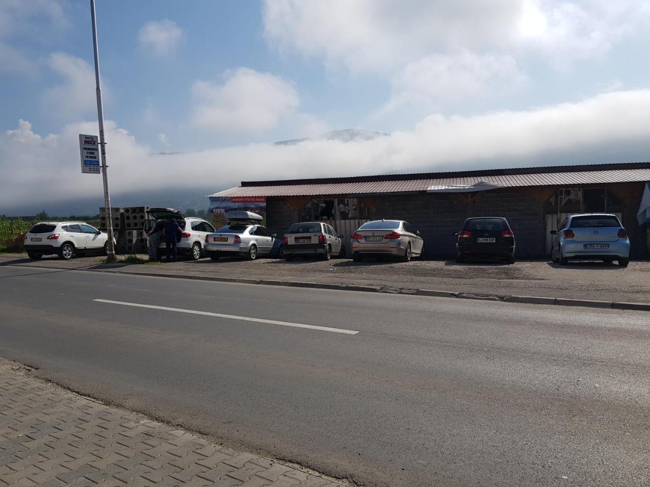 Guesthouse Mece Bijelo Polje Exteriör bild